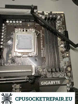 Gigabyte-B650-memory-slot3
