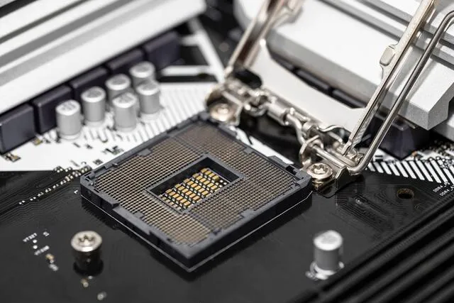 LGA1200, LGA1151, LGA1150, LGA1155 foglalatok cseréje, javítása